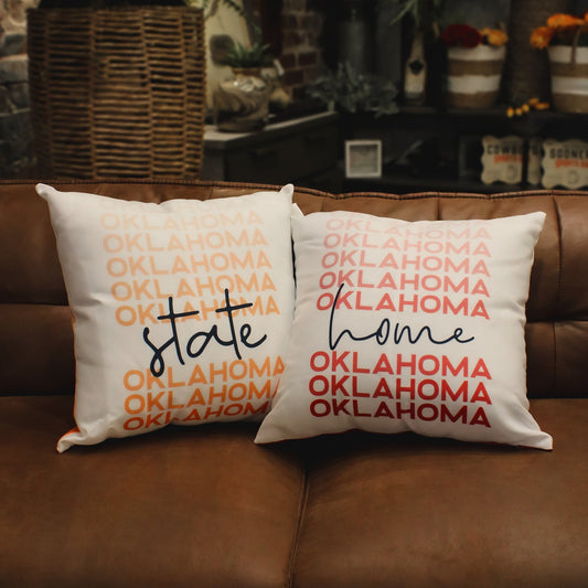 How to Select and Style Throw Pillows