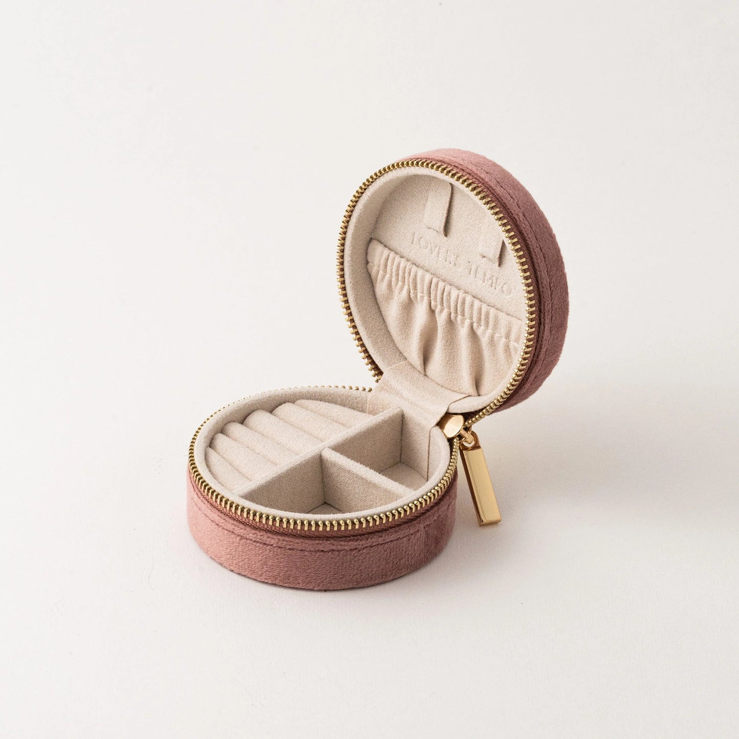Bon Voyage Circle Travel Case, Two Colors