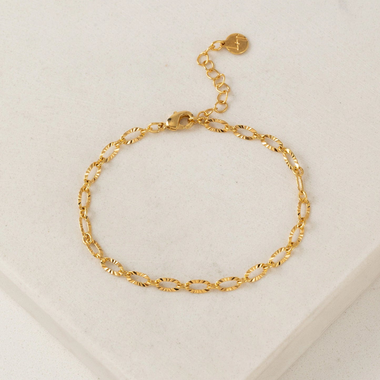 Swift Chain Gold Bracelet