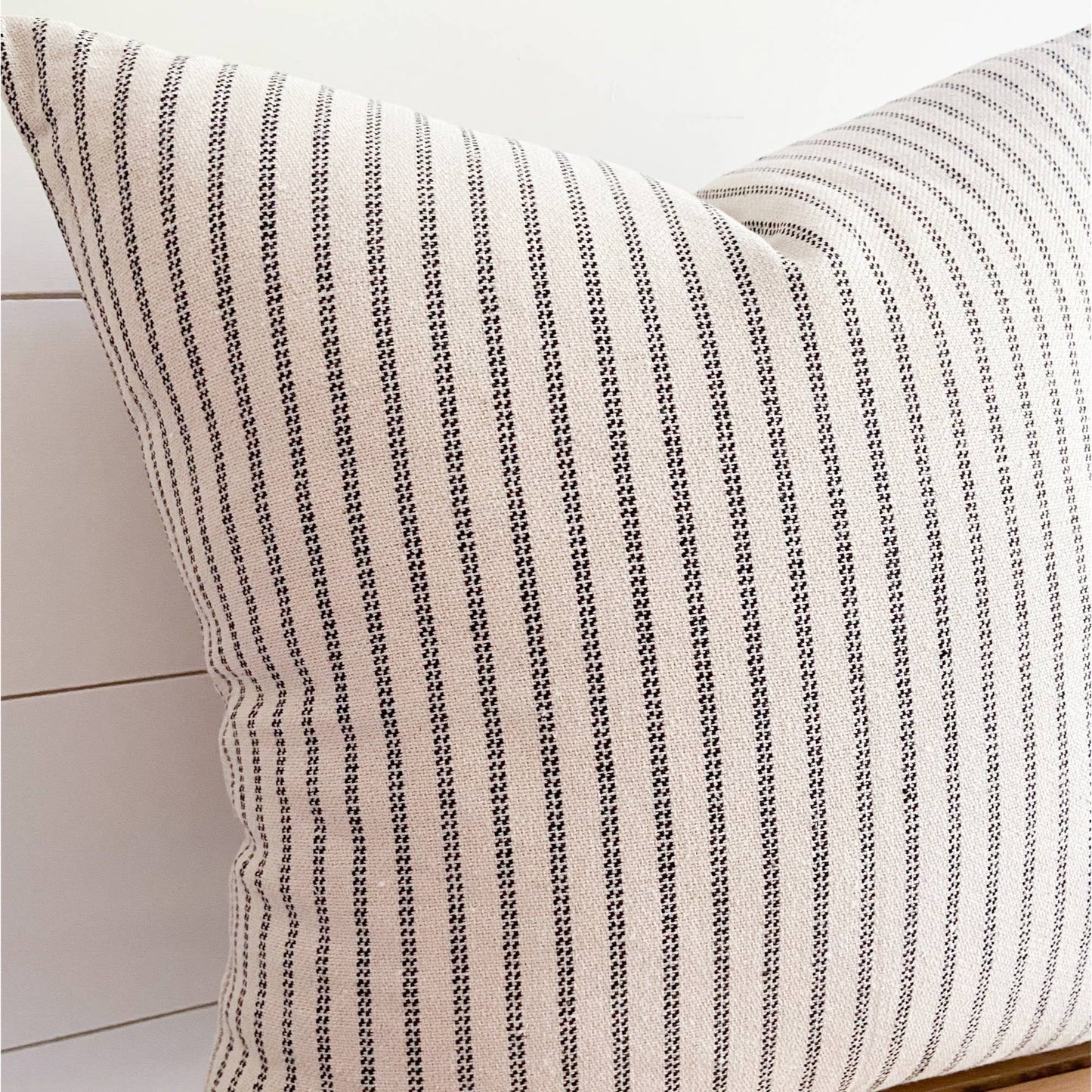 The Amelia Pillow 18x18 inch