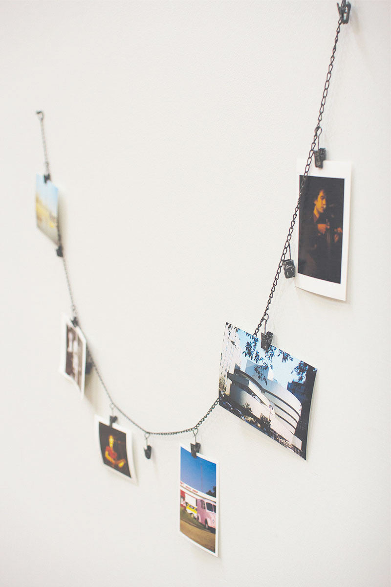Chain Garland With 12 Clips