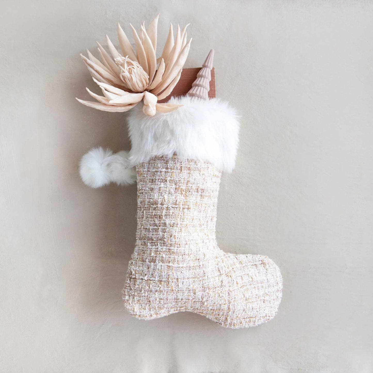 Boucle Stocking Pom Pom