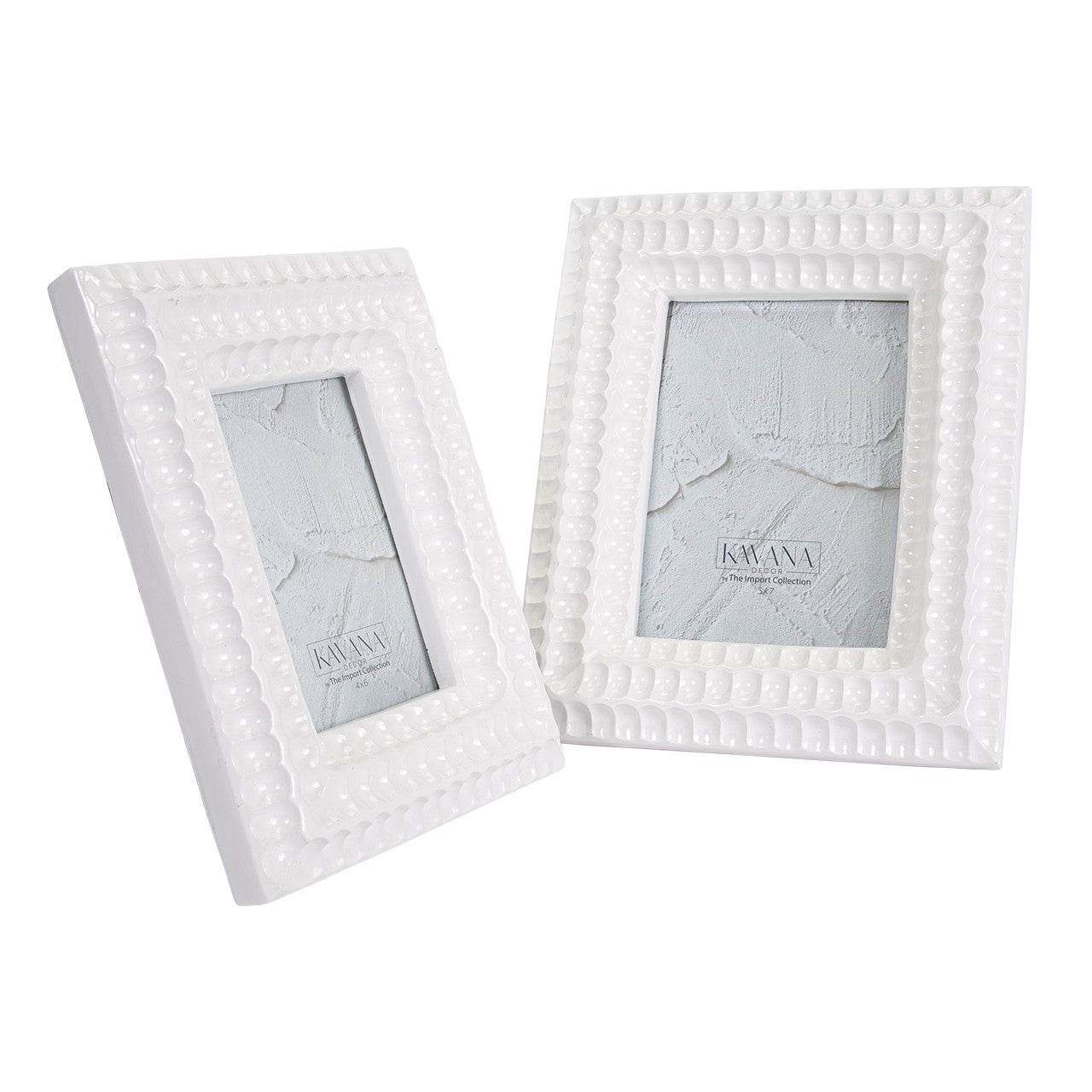 The Ros White Picture Frame in 2 sizes