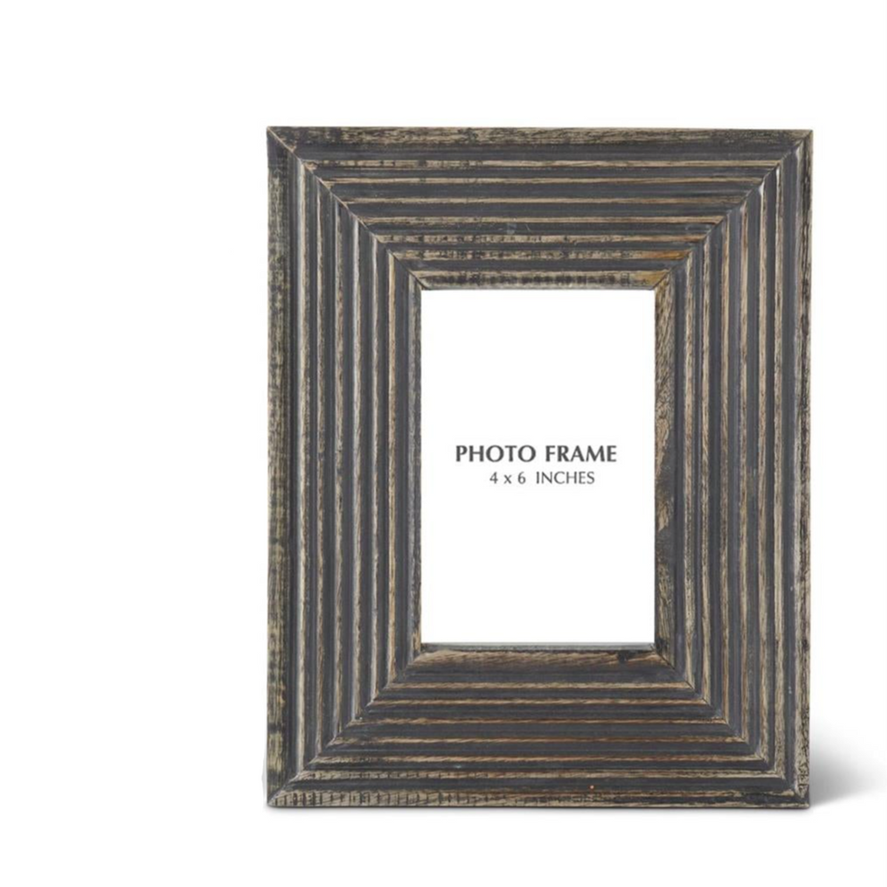 Groove Carved Black Wood Photo Frames – MStreetDecor