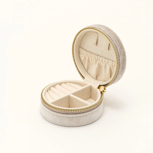 Bon Voyage Circle Travel Case, Two Colors