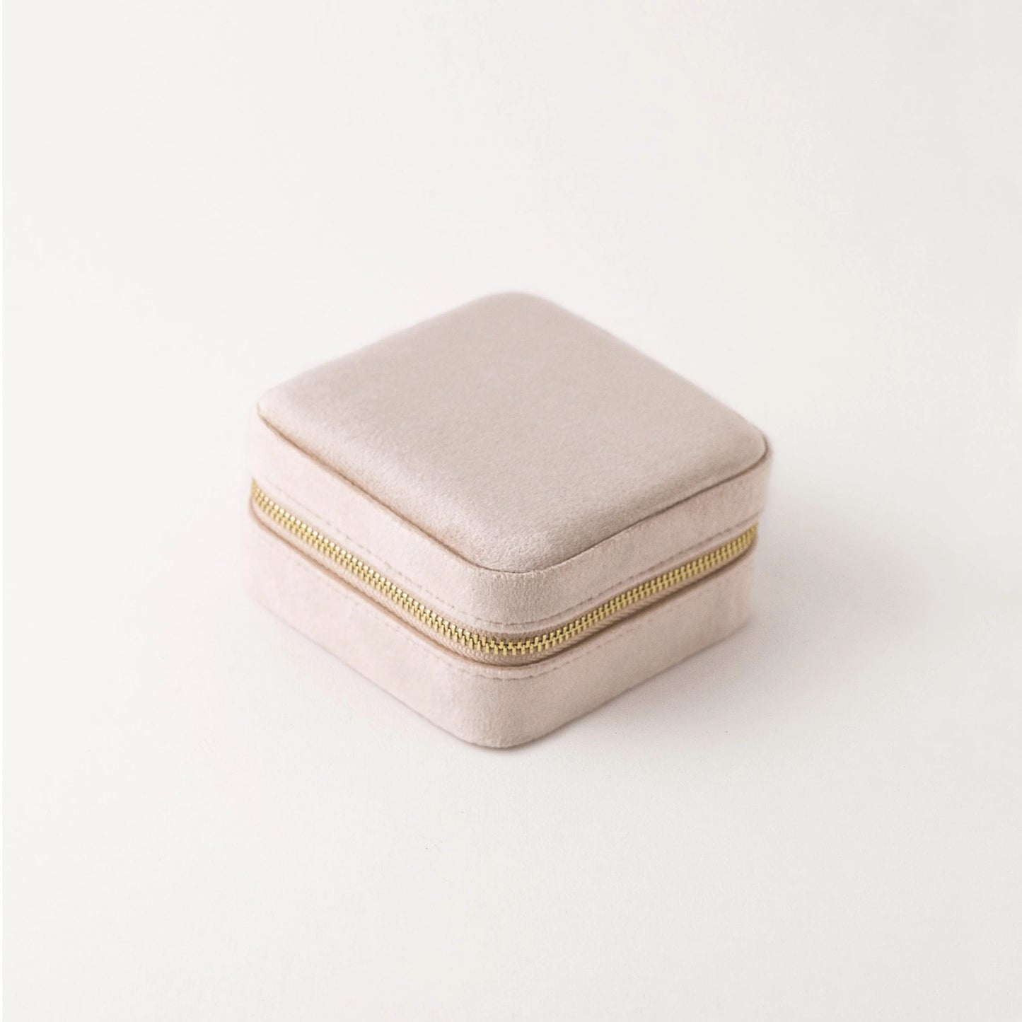 Bon Voyage Square Travel Case, Two Colors