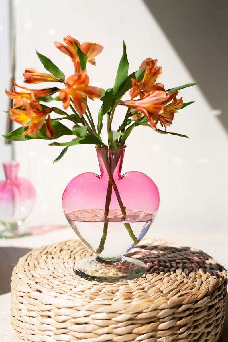 Glass Heart Vase in Ombre Pink