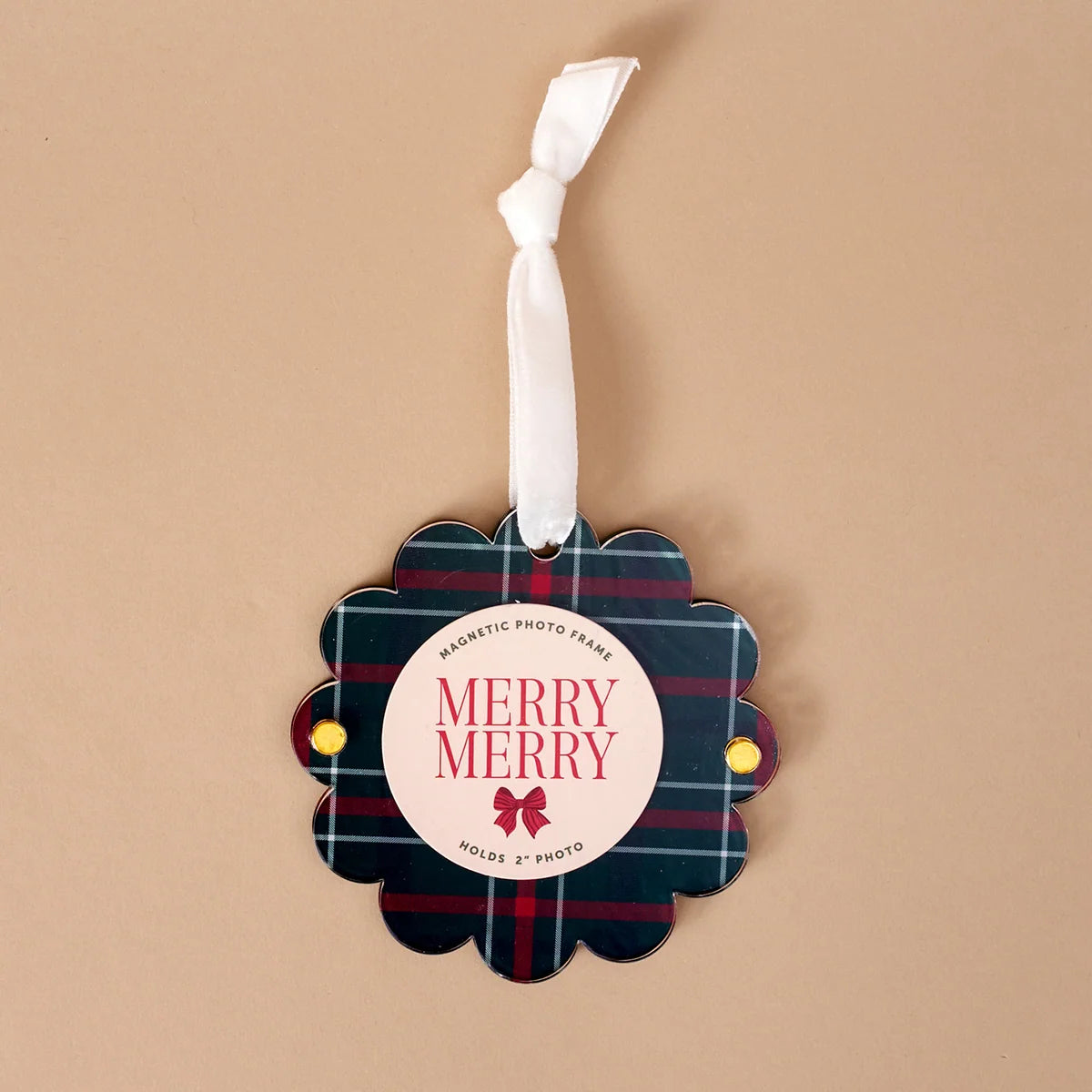 Evergreen Plaid Scalloped Round Picture Frame Ornament