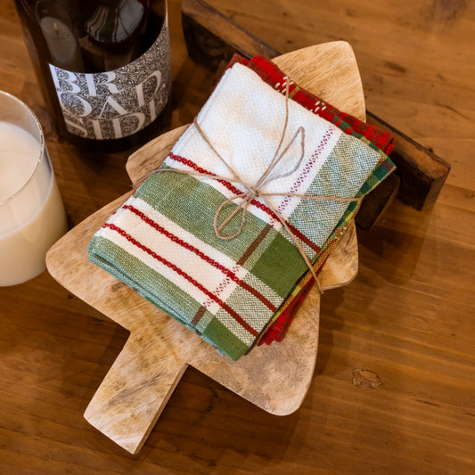 Mango Wood Tree Cutting Board with Dish Cloths