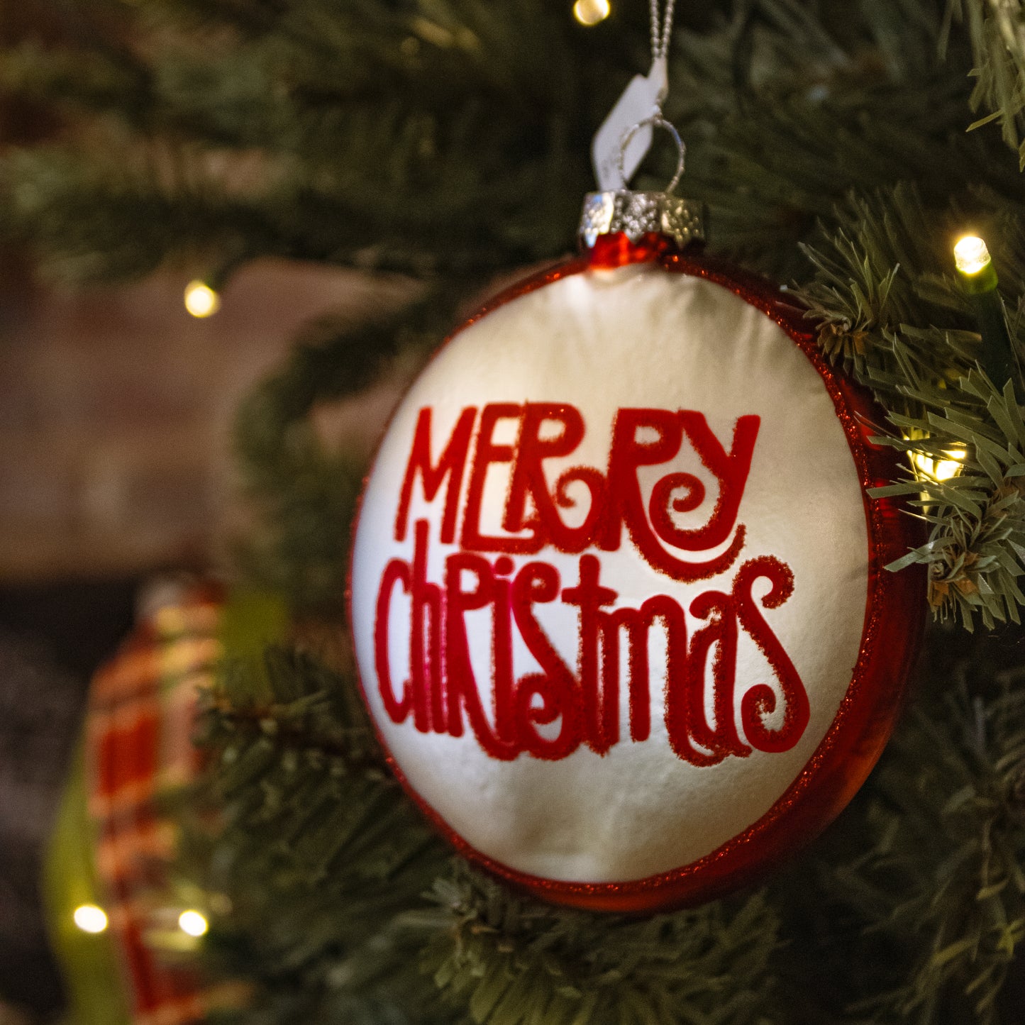 Red w/Cream Glass Flat Round Merry Christmas Ornament