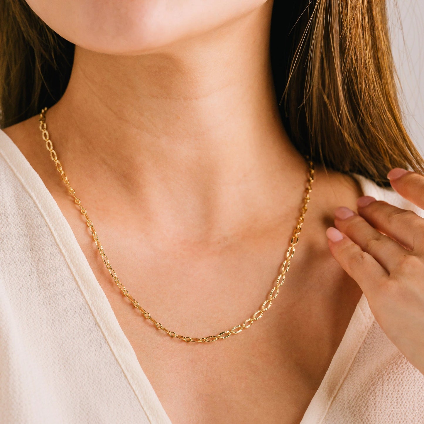 Swift Chain Gold Necklace