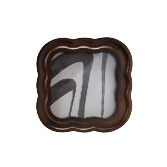 Scalloped Photo Frame, 2 Colors
