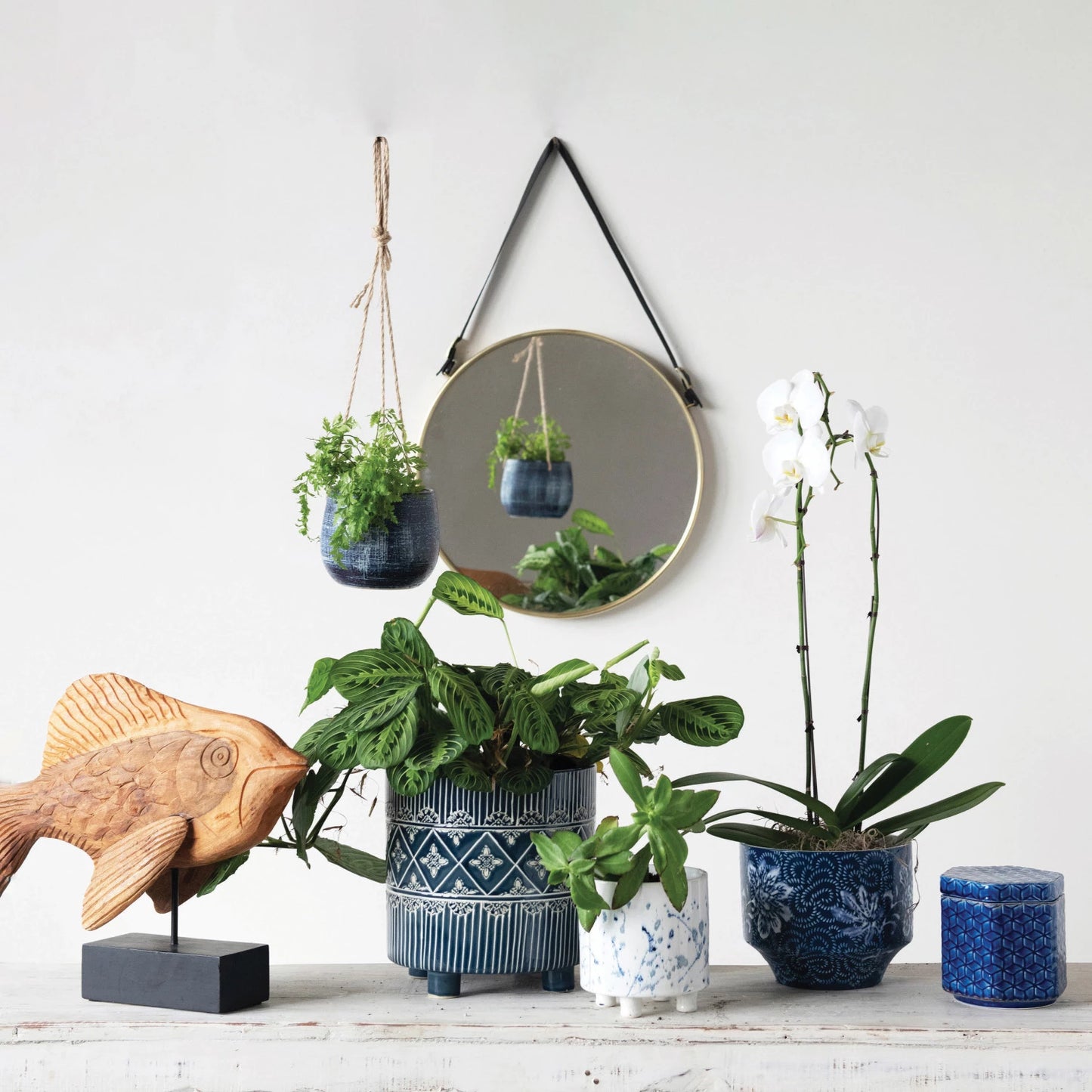 Stoneware Planter with Pattern and Jute Hanger