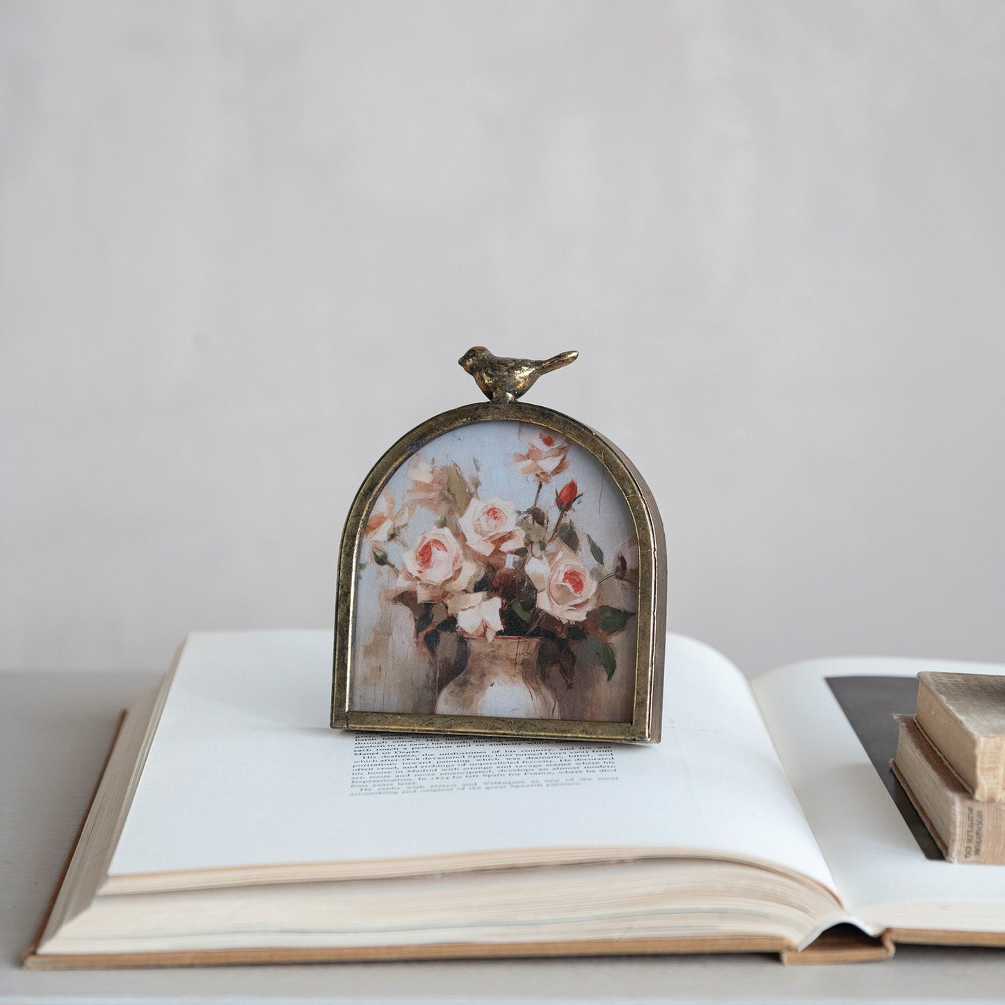 Metal Arched Floral Photo Frame with Bird Finial | Antique Gold Finish