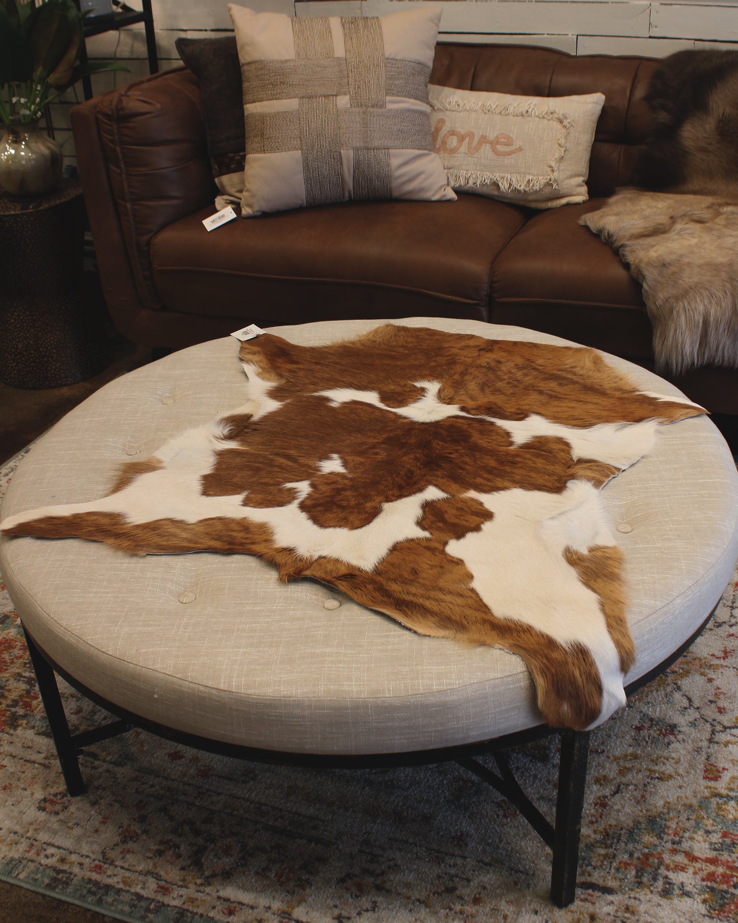  Tan White Small Cowhide Rug