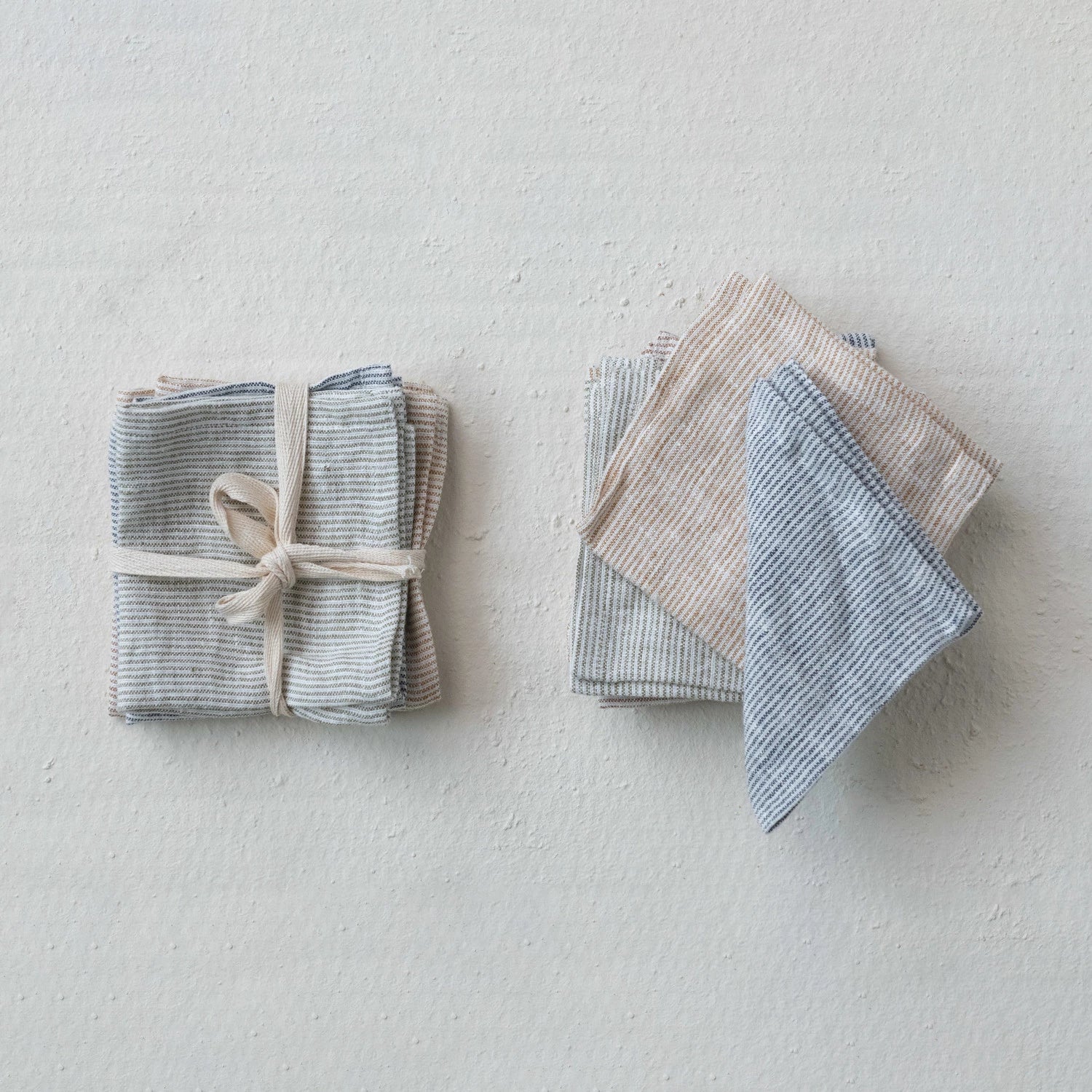 Set of 4 Woven Linen Striped Napkins